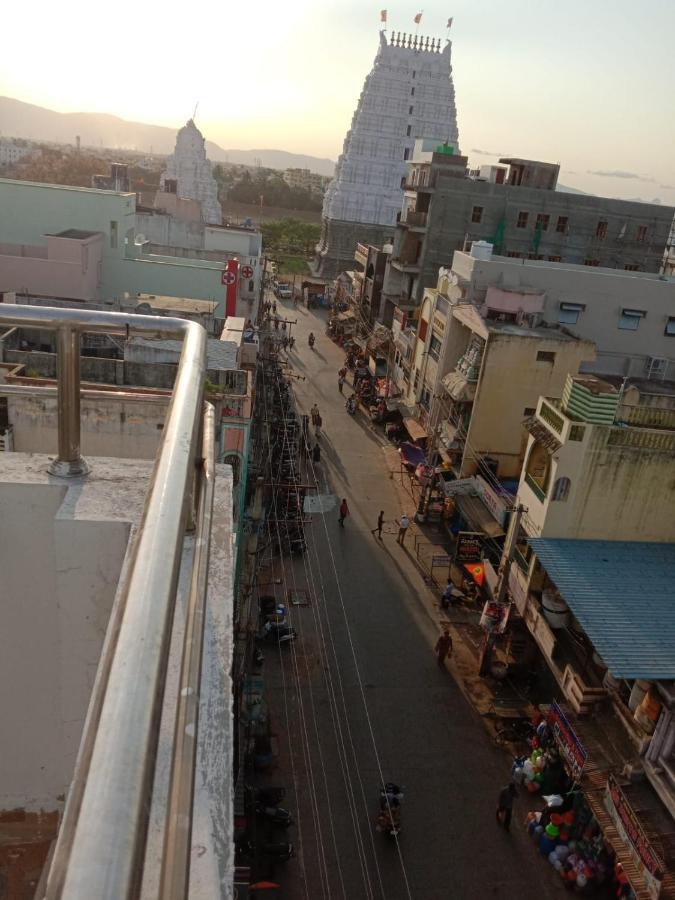 Shubhanga Residency Hotel Srikalahasti Exterior photo